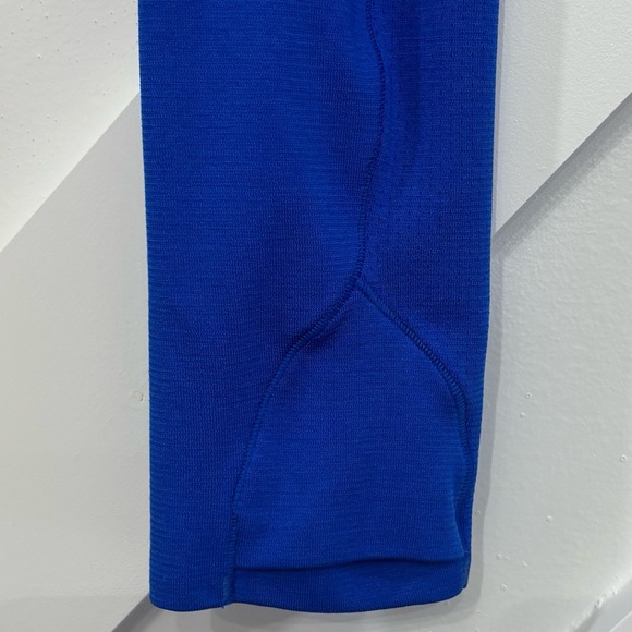 Lululemon Swiftly Tech Cropped Long Sleeve Shirt Size 0 In Cerulean Blue - Picture 4 of 5